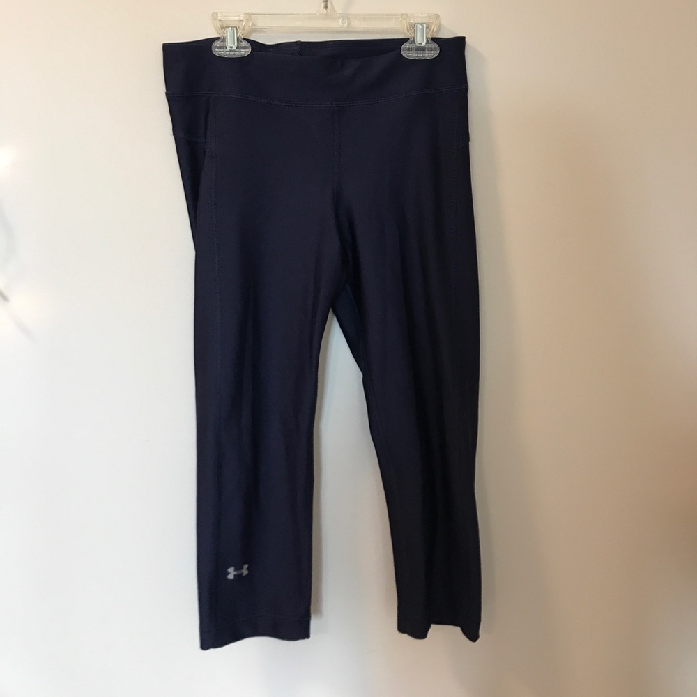 Under Armour cropped blue leggings
